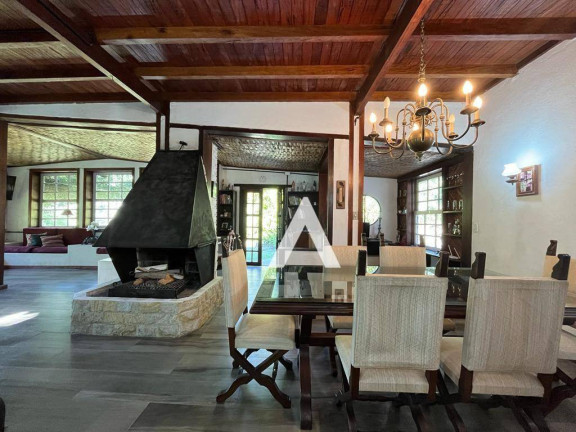 Imagem Casa com 10 Quartos à Venda, 327 m² em Albuquerque - Teresópolis Imagem Casa com 10 Quartos à Venda, 327 m² em Albuquerque - Teresópolis