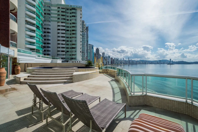 Imagem Apartamento com 4 Quartos à Venda, 900 m² em Centro - Balneário Camboriú