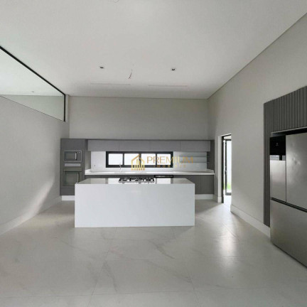 Imagem Casa com 3 Quartos à Venda, 260 m² em Jardim Do Golfe - São José Dos Campos