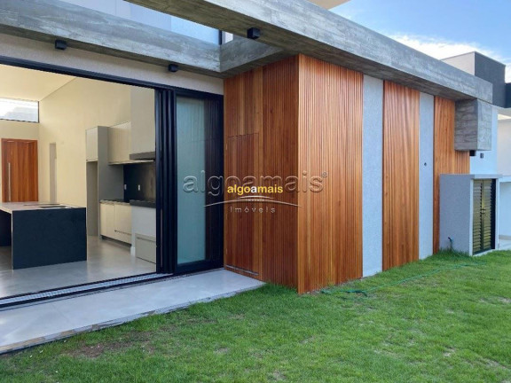 Casa com 4 Quartos à Venda, 175 m² em Condominio Sunset - Xangri-lá