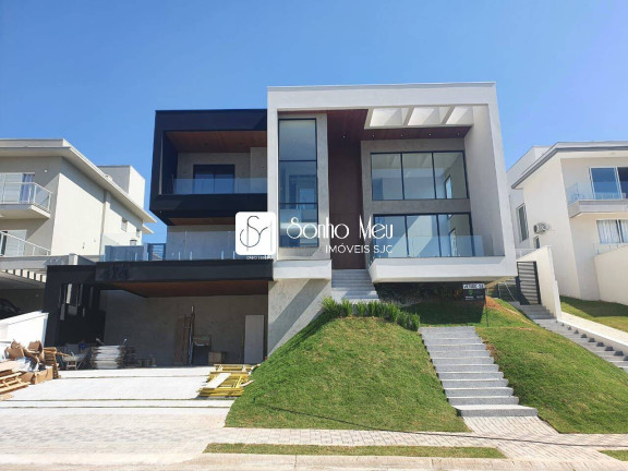 Casa com 4 Quartos à Venda, 450 m² em Urbanova - São José Dos Campos