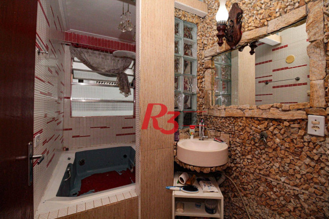 Imagem Apartamento com 2 Quartos à Venda, 80 m² em Embaré - Santos
