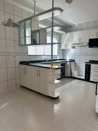 Imagem Sobrado com 6 Quartos à Venda, 199 m² em Jardim Atlântico - Goiânia