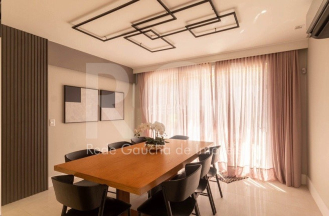 Imagem Casa com 3 Quartos à Venda, 240 m² em Jardim Itu - Porto Alegre Imagem Casa com 3 Quartos à Venda, 240 m² em Jardim Itu - Porto Alegre