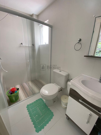 Imagem Sobrado com 3 Quartos à Venda, 252 m² em Centro - Balneário Camboriú Imagem Sobrado com 3 Quartos à Venda, 252 m² em Centro - Balneário Camboriú