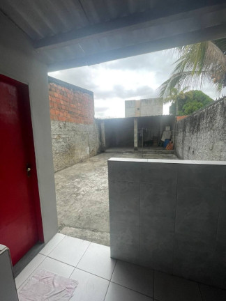 Imagem Casa com 6 Quartos à Venda, 250 m² em Ponto Novo - Aracaju Imagem Casa com 6 Quartos à Venda, 250 m² em Ponto Novo - Aracaju