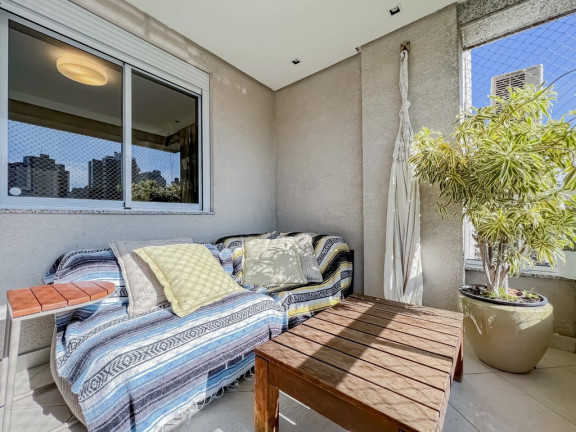 Imagem Apartamento com 2 Quartos à Venda, 102 m² em Bela Vista - Porto Alegre