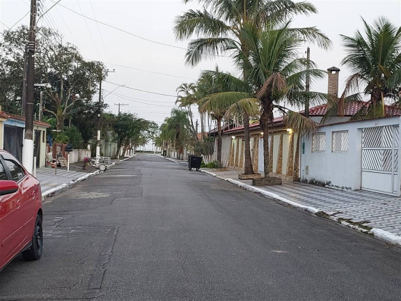 Imagem Casa com 3 Quartos à Venda, 106 m² em Flórida - Praia Grande Imagem Casa com 3 Quartos à Venda, 106 m² em Flórida - Praia Grande