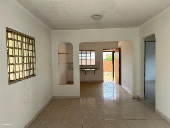 Imagem Casa com 2 Quartos à Venda, 432 m² em Setor Garavelo - Goiânia Imagem Casa com 2 Quartos à Venda, 432 m² em Setor Garavelo - Goiânia