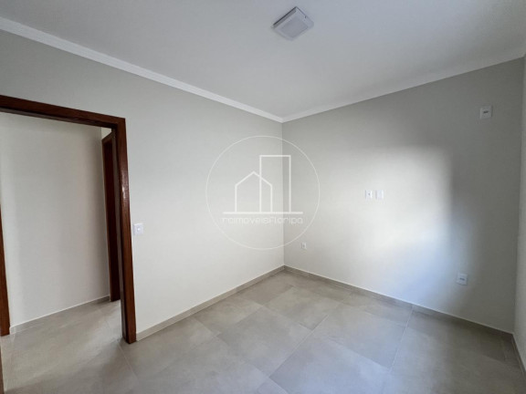Imagem Casa com 3 Quartos à Venda, 95 m² em São João Do Rio Vermelho - Florianópolis Imagem Casa com 3 Quartos à Venda, 95 m² em São João Do Rio Vermelho - Florianópolis