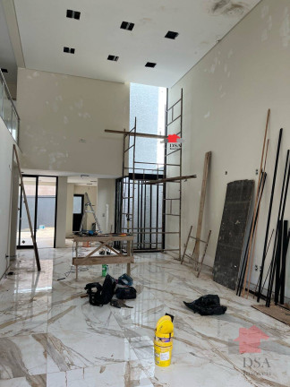 Imagem Casa com 4 Quartos à Venda, 286 m² em Parque Olívio Franceschini - Hortolândia