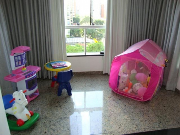 Imagem Apartamento com 3 Quartos à Venda, 262 m² em Moema - São Paulo