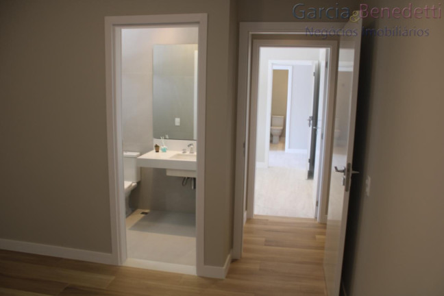 Imagem Casa com 4 Quartos à Venda, 325 m² em Medeiros - Jundiaí