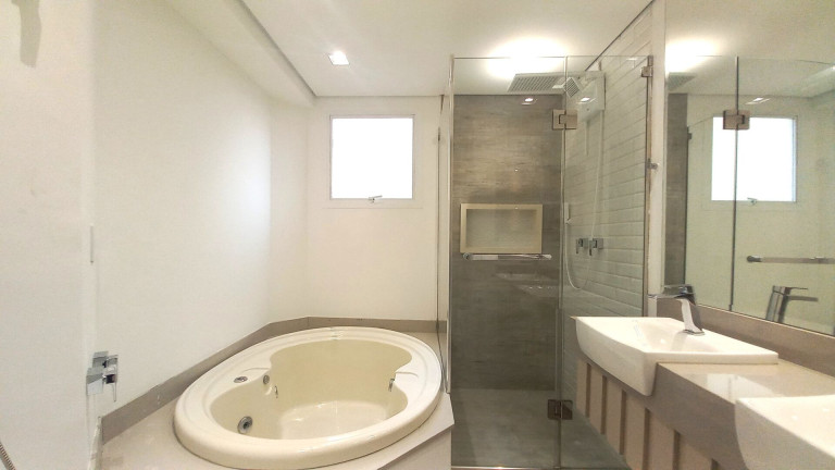 Imagem Apartamento com 3 Quartos para Alugar, 189 m² em Gonzaga - Santos