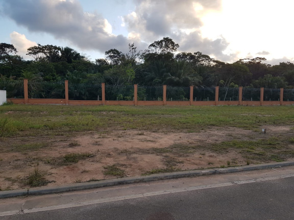 Terreno à Venda,  em Camaçari 