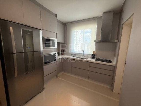 Imagem Apartamento com 3 Quartos à Venda, 135 m² em Centro - Balneário Camboriú Imagem Apartamento com 3 Quartos à Venda, 135 m² em Centro - Balneário Camboriú