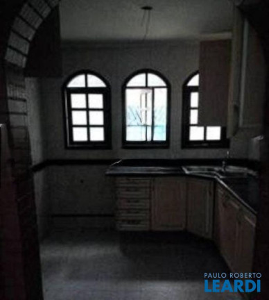 Imagem Sobrado com 3 Quartos para Alugar, 281 m² em Jardim - Santo André Imagem Sobrado com 3 Quartos para Alugar, 281 m² em Jardim - Santo André