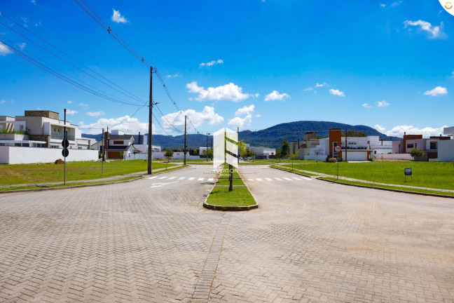 Imagem Terreno à Venda, 1.010 m² em Camobi - Santa Maria Imagem Terreno à Venda, 1.010 m² em Camobi - Santa Maria