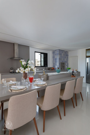 Imagem Apartamento com 3 Quartos à Venda, 123 m² em Centro - Balneário Camboriú Imagem Apartamento com 3 Quartos à Venda, 123 m² em Centro - Balneário Camboriú