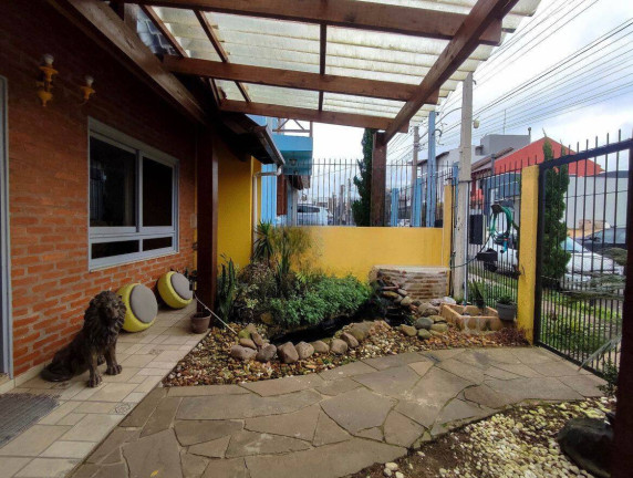 Imagem Casa com 3 Quartos à Venda, 150 m² em Mário Quintana - Porto Alegre