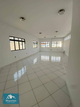 Edifício Residencial à Venda, 330 m² em Vila Guilherme - São Paulo