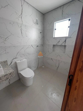 Imagem Casa com 3 Quartos à Venda, 140 m²