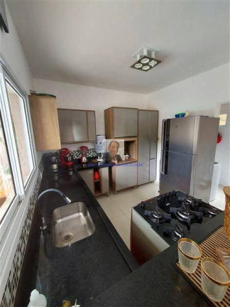 Imagem Casa com 3 Quartos à Venda, 212 m² em Jardim Atalaia - Cotia Imagem Casa com 3 Quartos à Venda, 212 m² em Jardim Atalaia - Cotia