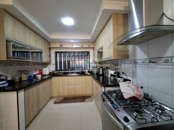 Casa com 5 Quartos à Venda, 200 m² em Cidade Naútica - São Vicente