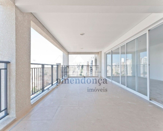 Apartamento com 4 Quartos à Venda, 244 m² em água Branca - São Paulo