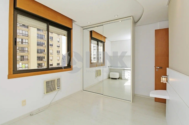 Imagem Apartamento com 3 Quartos à Venda, 87 m² em Passo Da Areia - Porto Alegre Imagem Apartamento com 3 Quartos à Venda, 87 m² em Passo Da Areia - Porto Alegre
