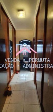 Imagem Casa com 3 Quartos à Venda,  em Jardim Santa Teresa - Jundiaí
