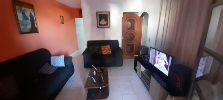 Casa com 3 Quartos à Venda, 110 m² em Parque Pinheiros - Taboão Da Serra
