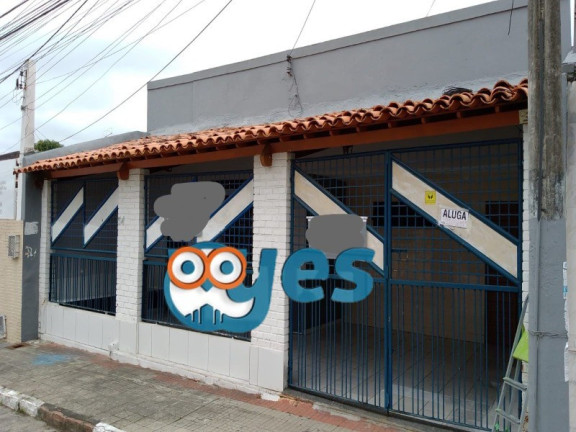 Casa com 3 Quartos para Alugar, 300 m² em Centro - Feira De Santana