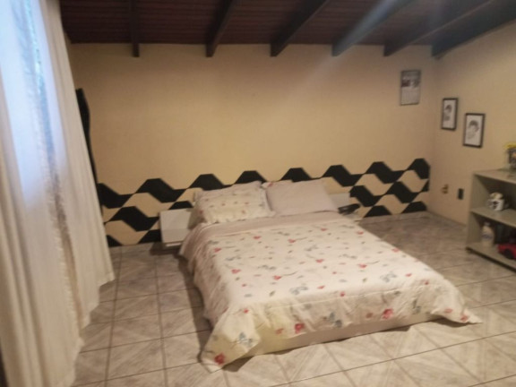 Imagem Sobrado com 3 Quartos à Venda, 290 m² em Cidade Edson - Suzano