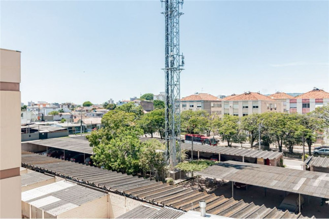 Imagem Apartamento com 2 Quartos à Venda, 60 m² em São Sebastião - Porto Alegre Imagem Apartamento com 2 Quartos à Venda, 60 m² em São Sebastião - Porto Alegre