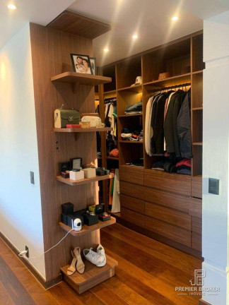 Imagem Casa com 4 Quartos à Venda, 600 m² em Tijuca - Teresópolis