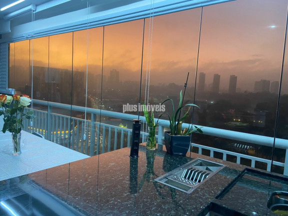 Apartamento com 2 Quartos à Venda, 71 m² em Santo Amaro - São Paulo