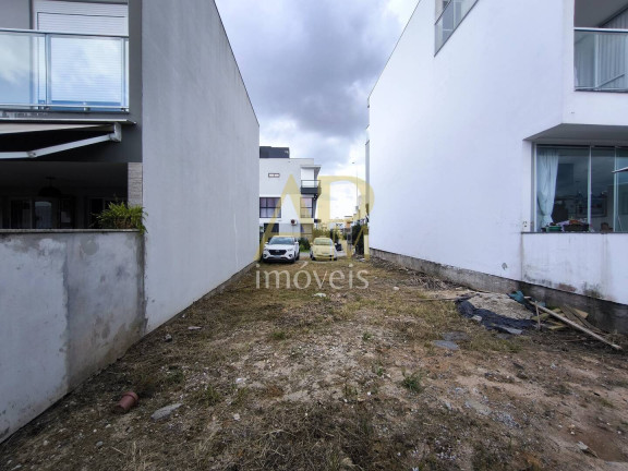 Imagem Terreno à Venda, 150 m² em Beira Rio - Biguaçu Imagem Terreno à Venda, 150 m² em Beira Rio - Biguaçu