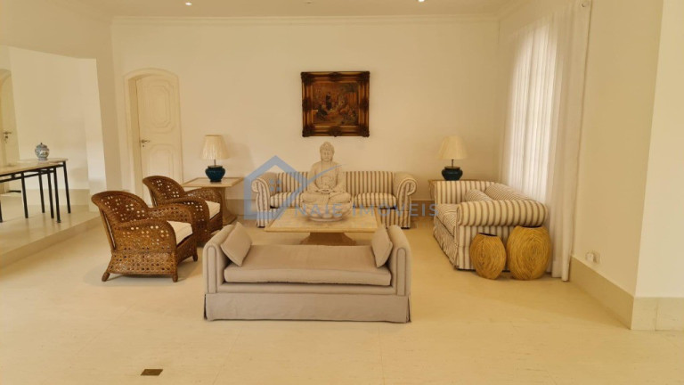 Imagem Sobrado com 7 Quartos à Venda,  em Jardim Acapulco - Guarujá