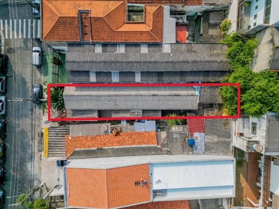 Imagem Casa com 7 Quartos à Venda, 150 m² em Vila Anastácio - São Paulo