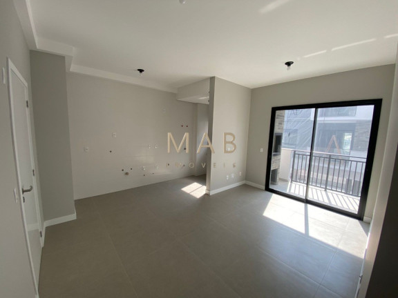 Imagem Imóvel com 2 Quartos à Venda, 66 m² em Cachoeira Do Bom Jesus - Florianópolis