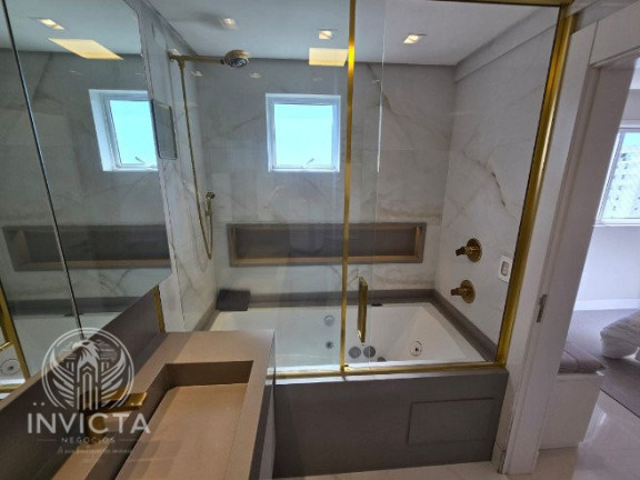Imagem Apartamento com 3 Quartos à Venda, 136 m² em Centro - Balneário Camboriú Imagem Apartamento com 3 Quartos à Venda, 136 m² em Centro - Balneário Camboriú