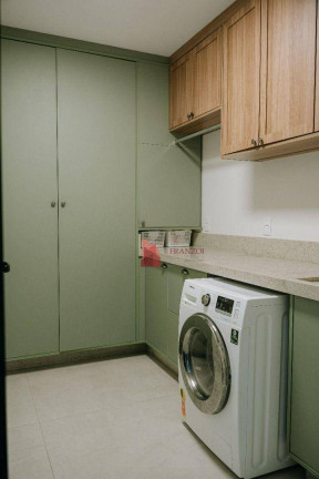 Imagem Casa com 3 Quartos à Venda, 309 m² em Dom Bosco - Itajaí