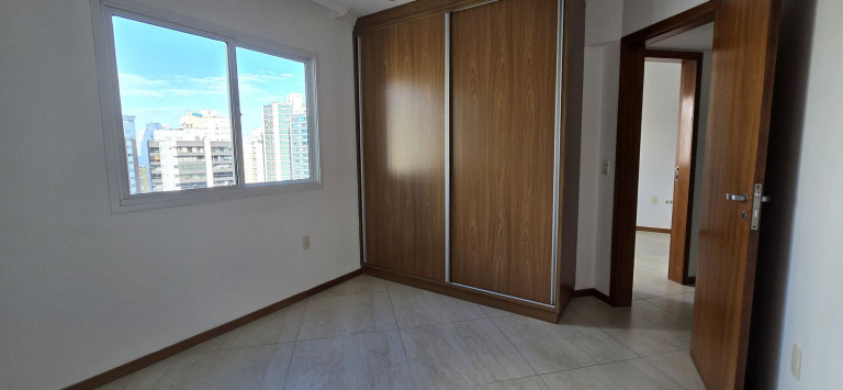 Imagem Apartamento com 3 Quartos à Venda, 114 m² em Centro - Balneário Camboriú Imagem Apartamento com 3 Quartos à Venda, 114 m² em Centro - Balneário Camboriú