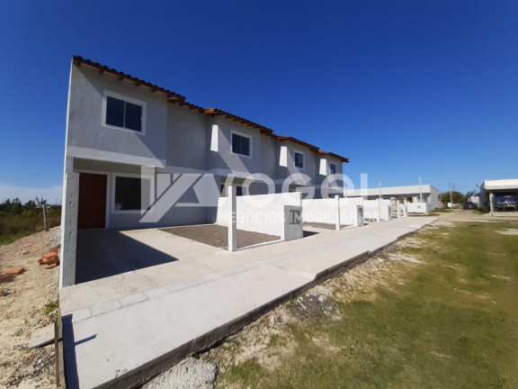 Imagem Apartamento com 2 Quartos à Venda, 70 m² em Nova Tramandaí - Tramandai