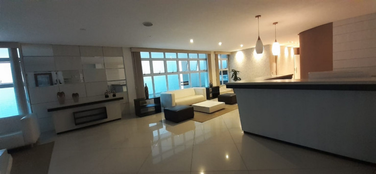 Imagem Imóvel com 3 Quartos à Venda, 187 m² em Passagem - Cabo Frio