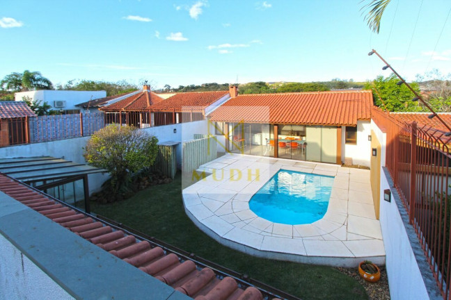 Imagem Casa com 4 Quartos à Venda, 300 m² em Ipanema - Porto Alegre