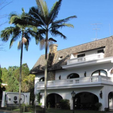 Casa com 7 Quartos à Venda, 1.600 m² em Parque Silvino Pereira - Cotia