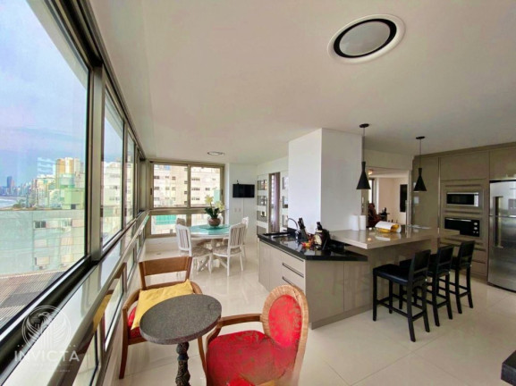 Imagem Apartamento com 4 Quartos à Venda, 295 m² em Centro - Balneário Camboriú Imagem Apartamento com 4 Quartos à Venda, 295 m² em Centro - Balneário Camboriú