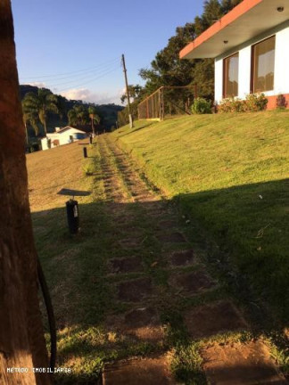 Imagem Apartamento com 8 Quartos à Venda, 3.000 m² em Centro - Camanducaia